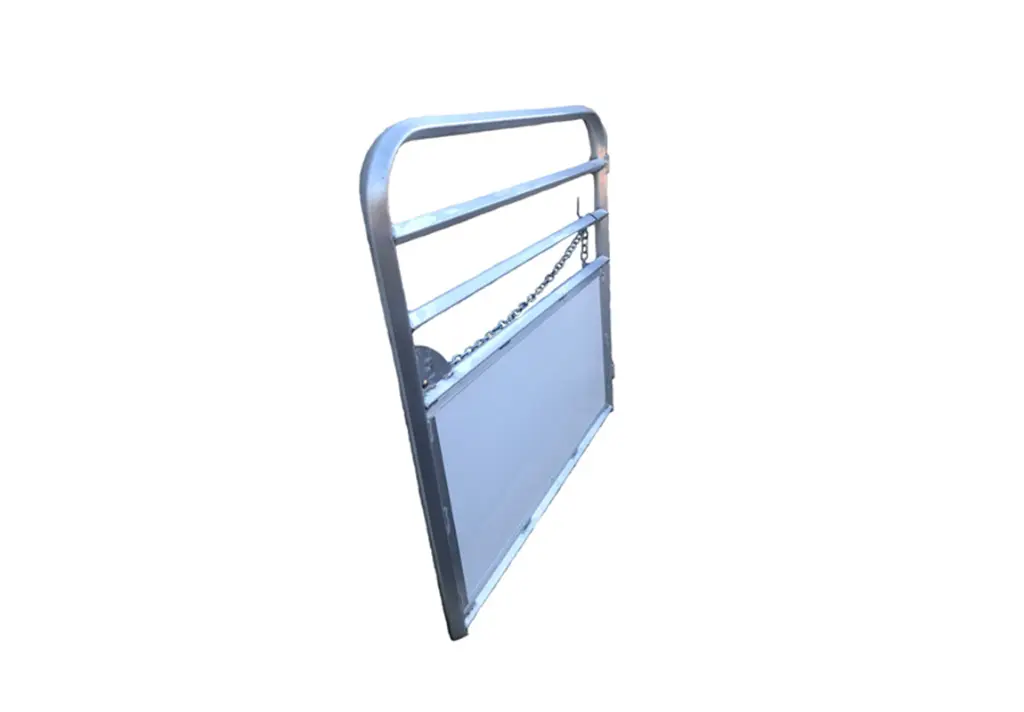 4 ft puckboard gate side view.webp
